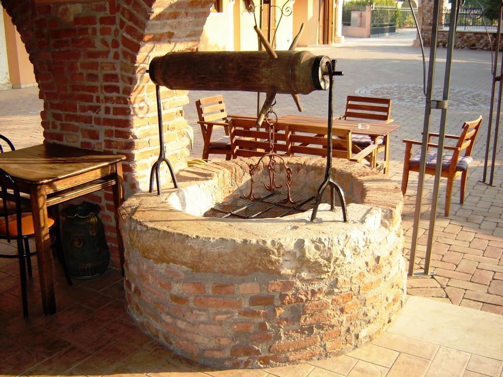 Agriturismo Sangallo Bedizzole Exteriör bild