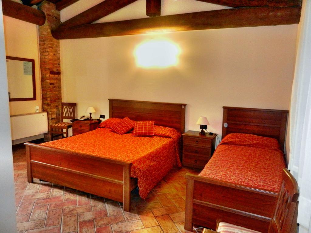 Agriturismo Sangallo Bedizzole Exteriör bild